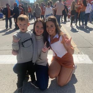 Meet your Posher, Harley